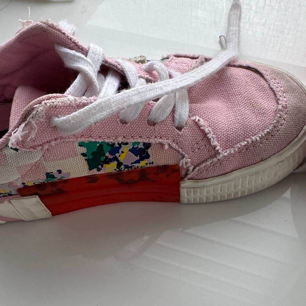 Off-White Vulcanized lace up Kids Pink Canvas Sneakers - Picture 7 of 13